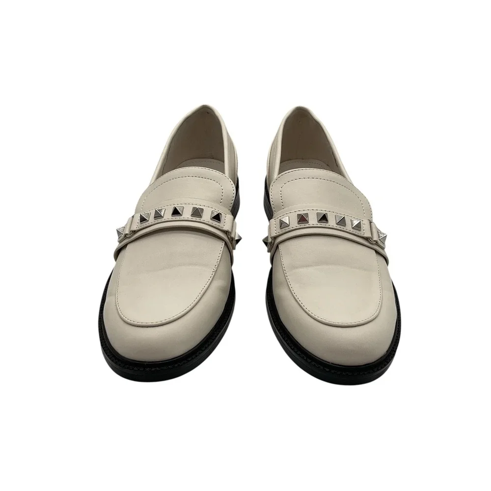 Marc Fisher Cancia2 Ivory Studded Loafers Womens 9M Off White Silver Studs Shoes